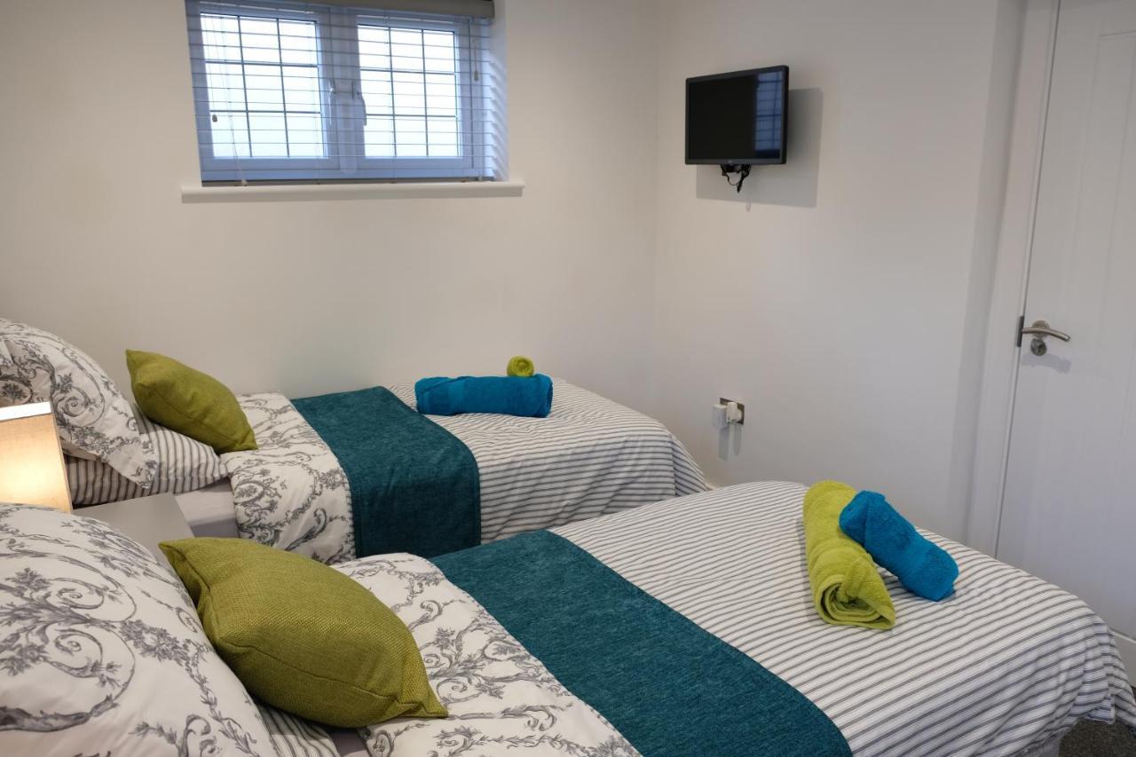 Rosemary House Brs Airport Accommodation Winford Exterior foto